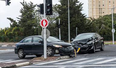 曝光！不文明行车，不礼让行人